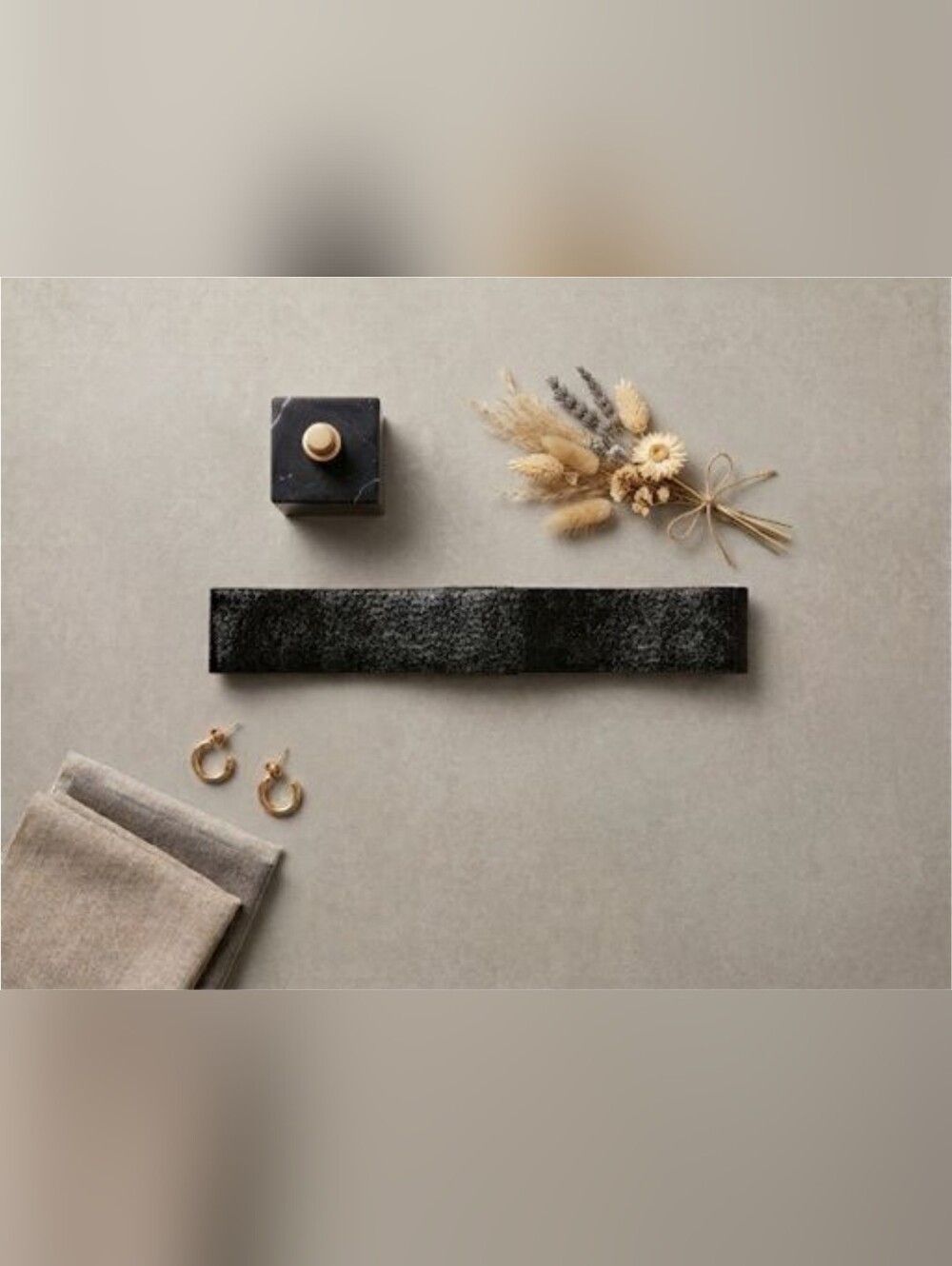 EUC WHBM Black Wide Leather Belt With Elastic And Snaps Closure, Small